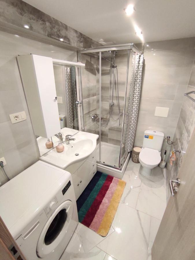 Apartman Dino With Heated Pool Omišalj Exterior foto